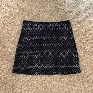 Athleta black grey Aztec workout skirt sz S